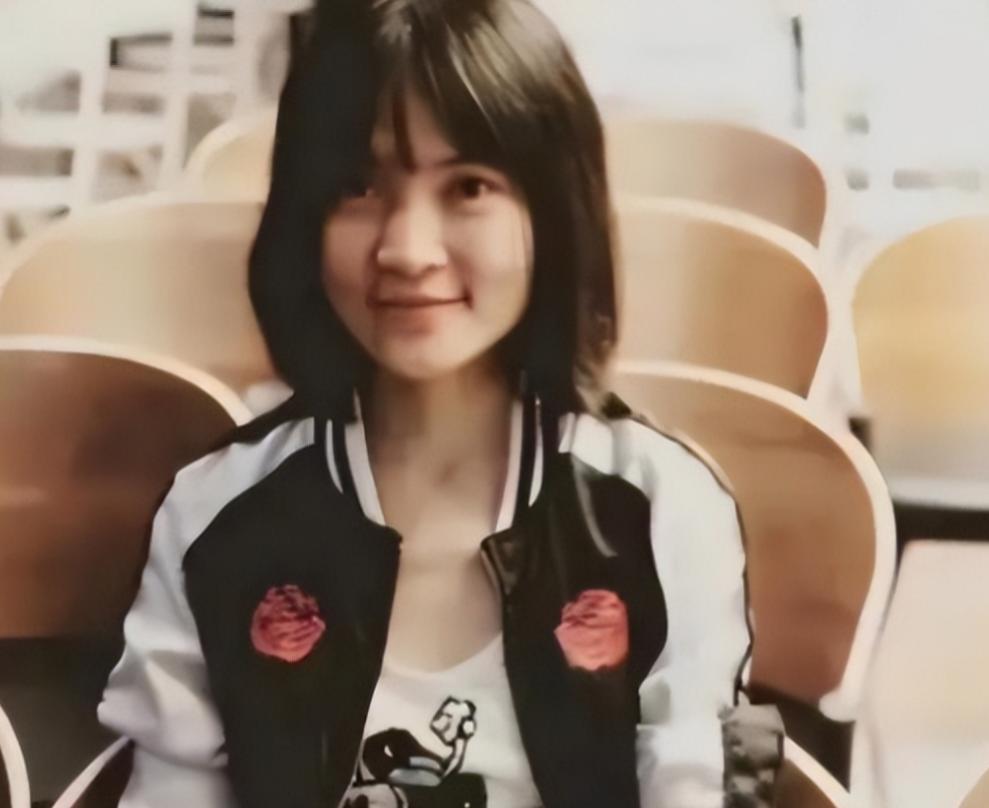 2023年，那个曾公开威胁“要用核武打中国”的武汉大学985女硕士王懿，最终死于