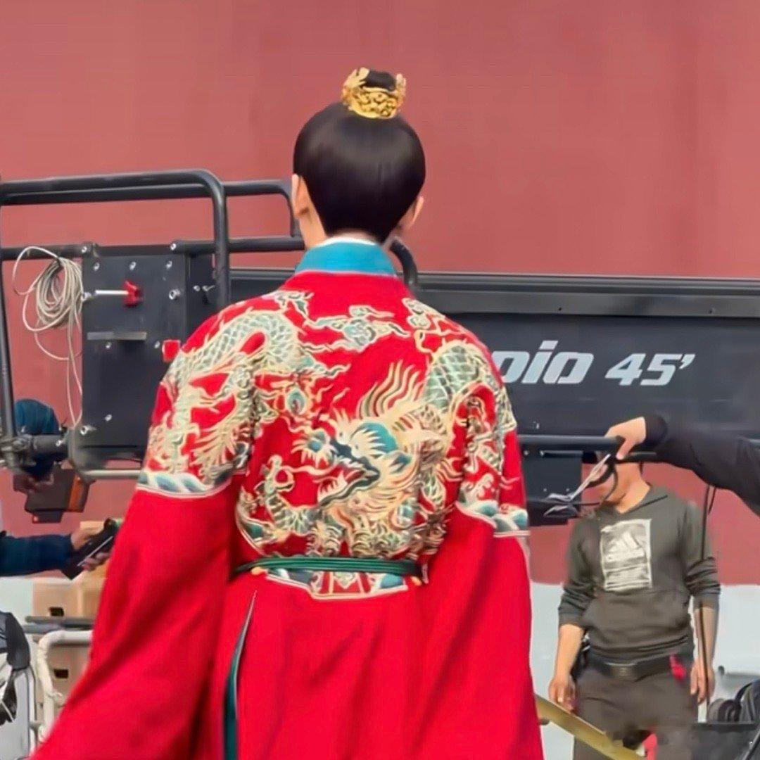 朱瞻基来了，现场都是机关枪 哒哒哒哒哒哒哒 