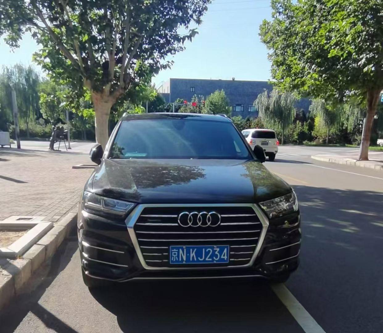 当下做二手车，那心酸事儿可太多了。就说国内市场，竞争激烈得像战场，收车时得跟车主