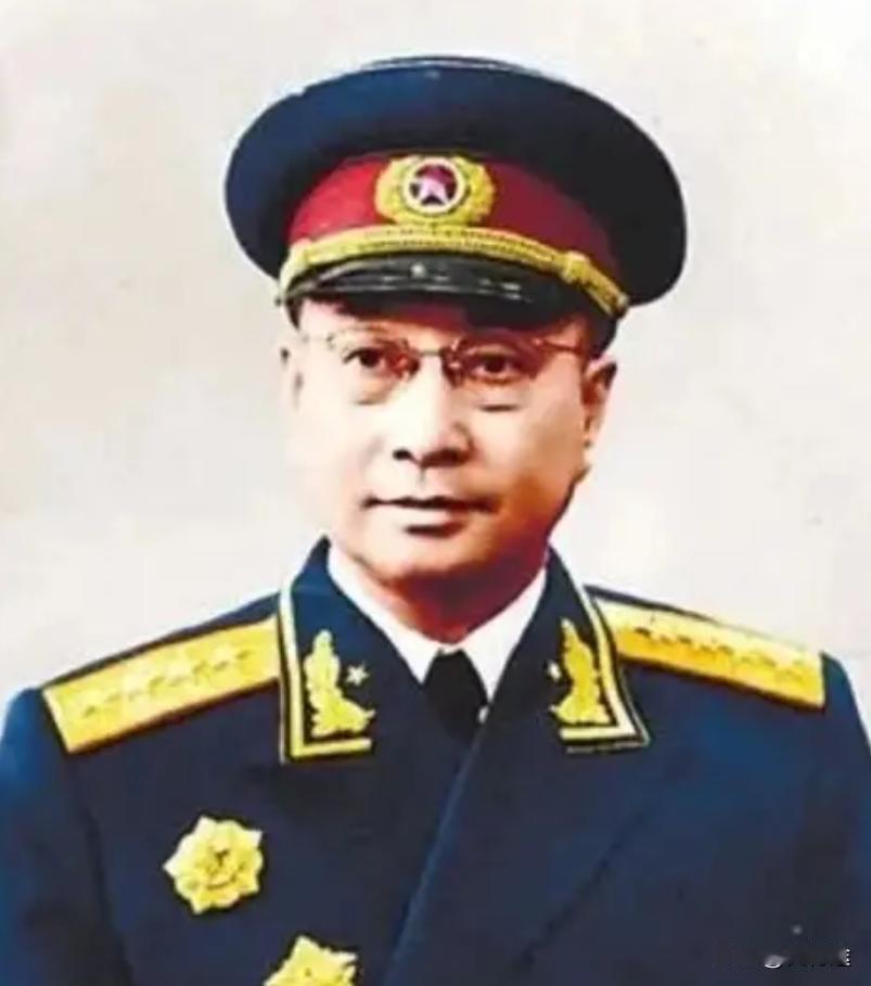 有人说 1955 年授衔最让人意难平的名字，就是陈赓。论战场指挥，他打出过无数经