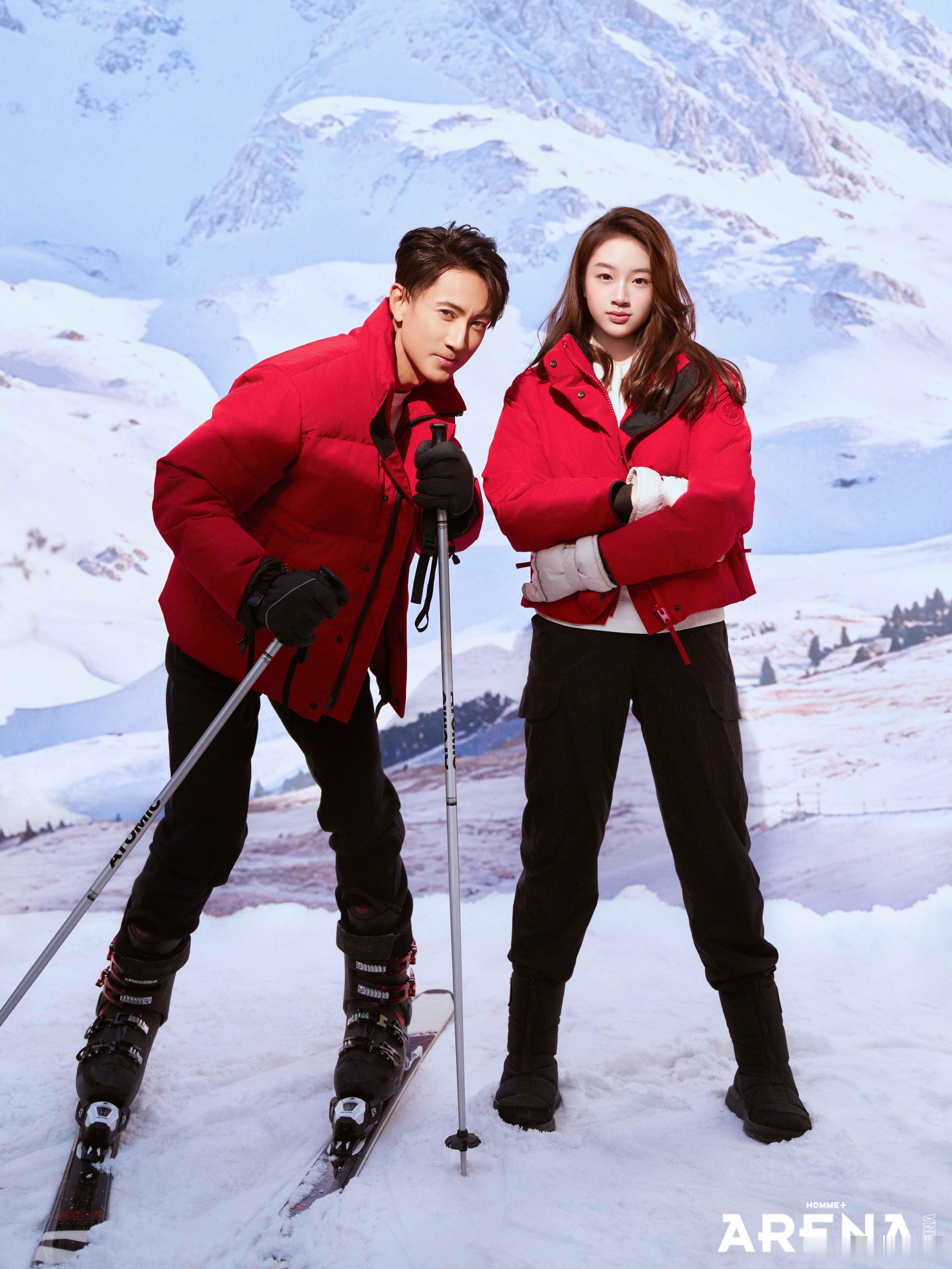 neinei15岁状态吴尊NEINEI新年封面 救命！neinei15岁的状态也