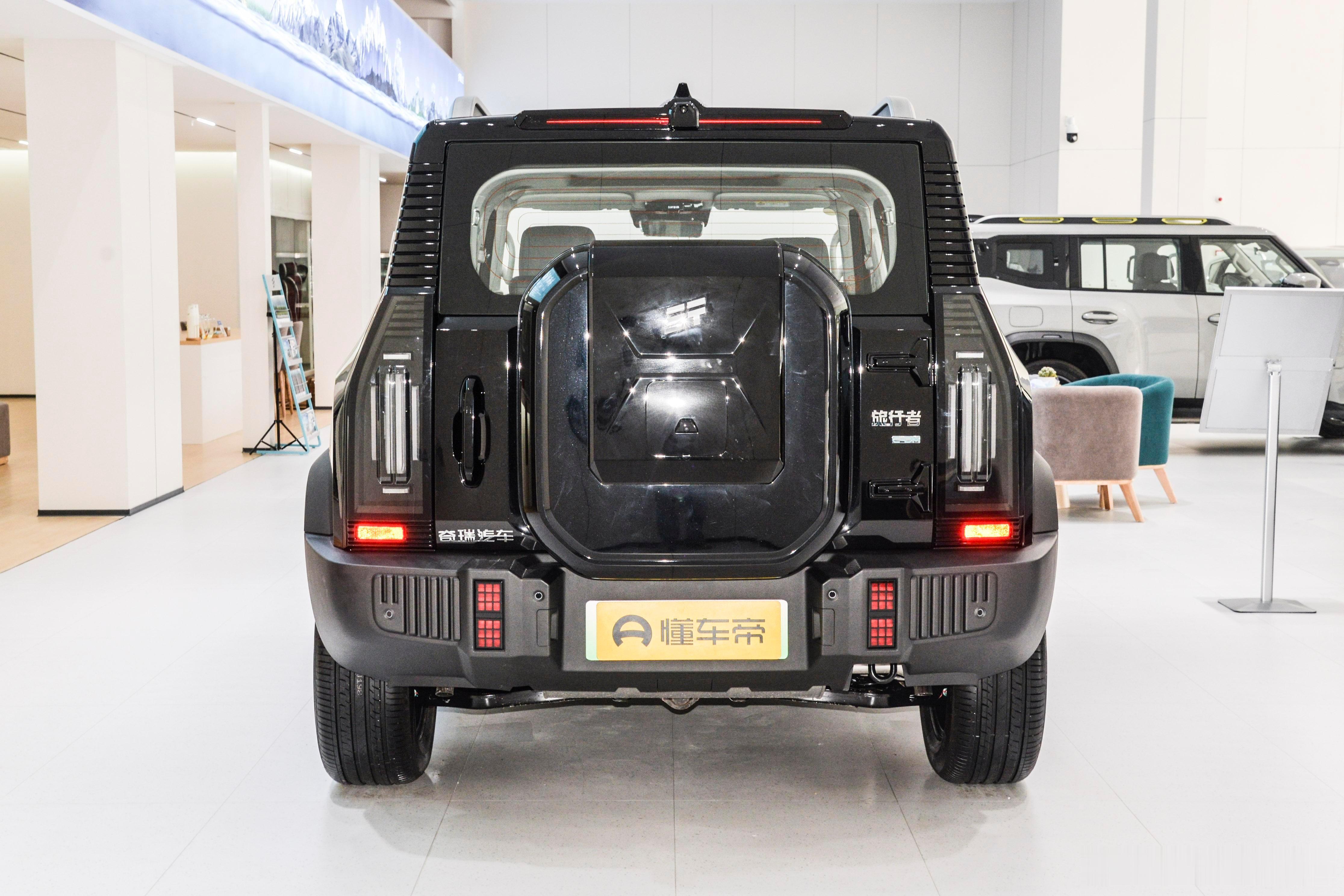 汽车[超话]  捷途山海T2混动硬派SUV：捷途山海T2是一款混动硬派SUV，适