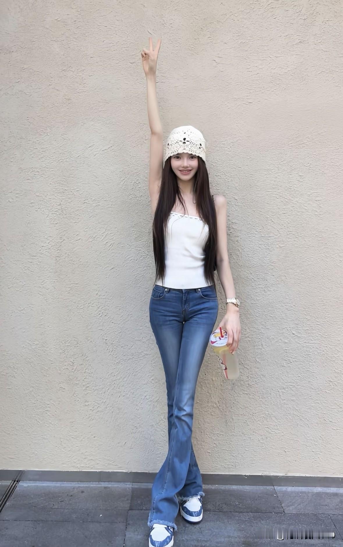 牛仔裤要搭配什么衣服