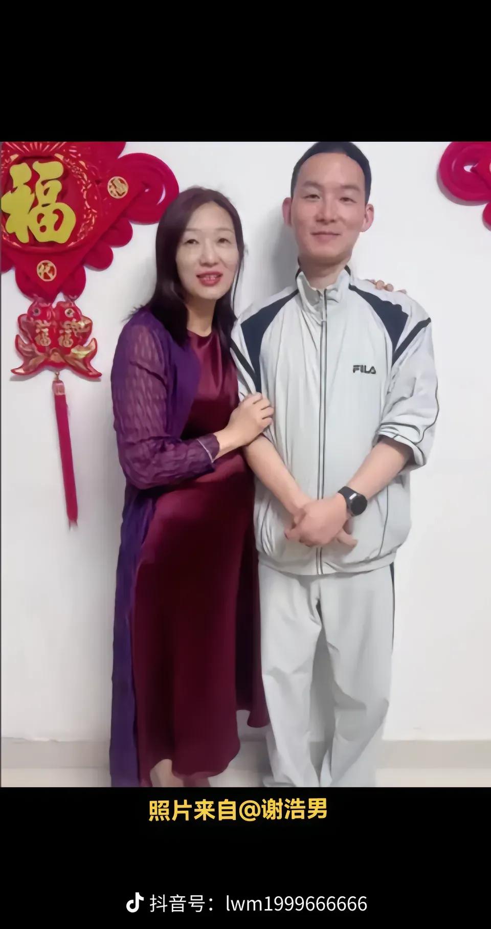 谢浩南记住：你的妈妈只有一个，那就是许建华！要是换作我都不会搭理那个女人，别再一