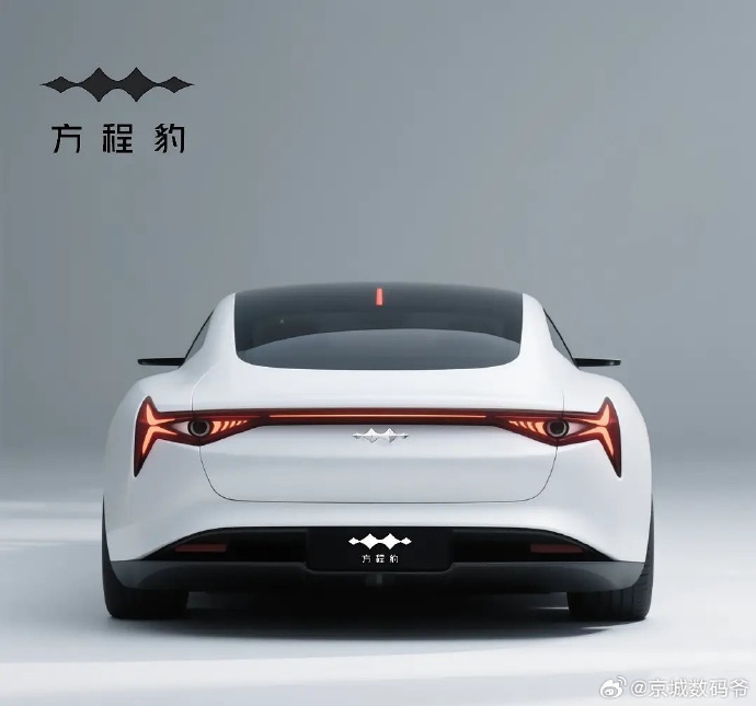 这尾灯很有意思~~~大v聊车 ​​​