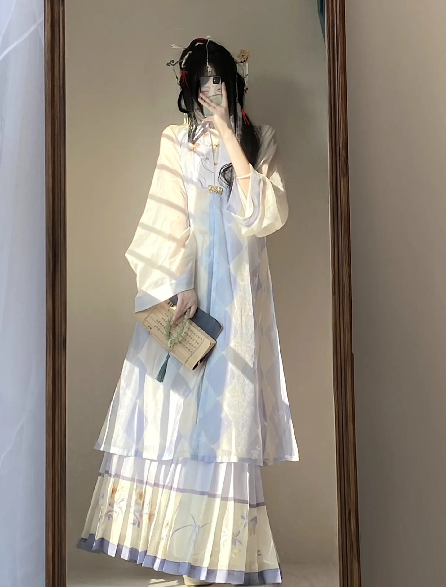 “终是黄粱一梦…”