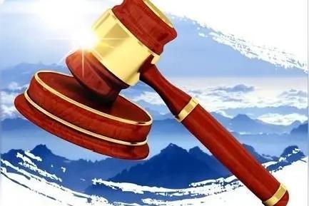 湖南小麻将馆门口因老人猝死，店主被调解赔付的钱，已经退了回来。

这1.9万，退