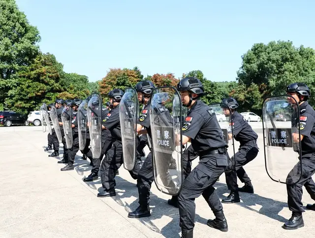 岳阳楼区：守万家灯火护山河无恙