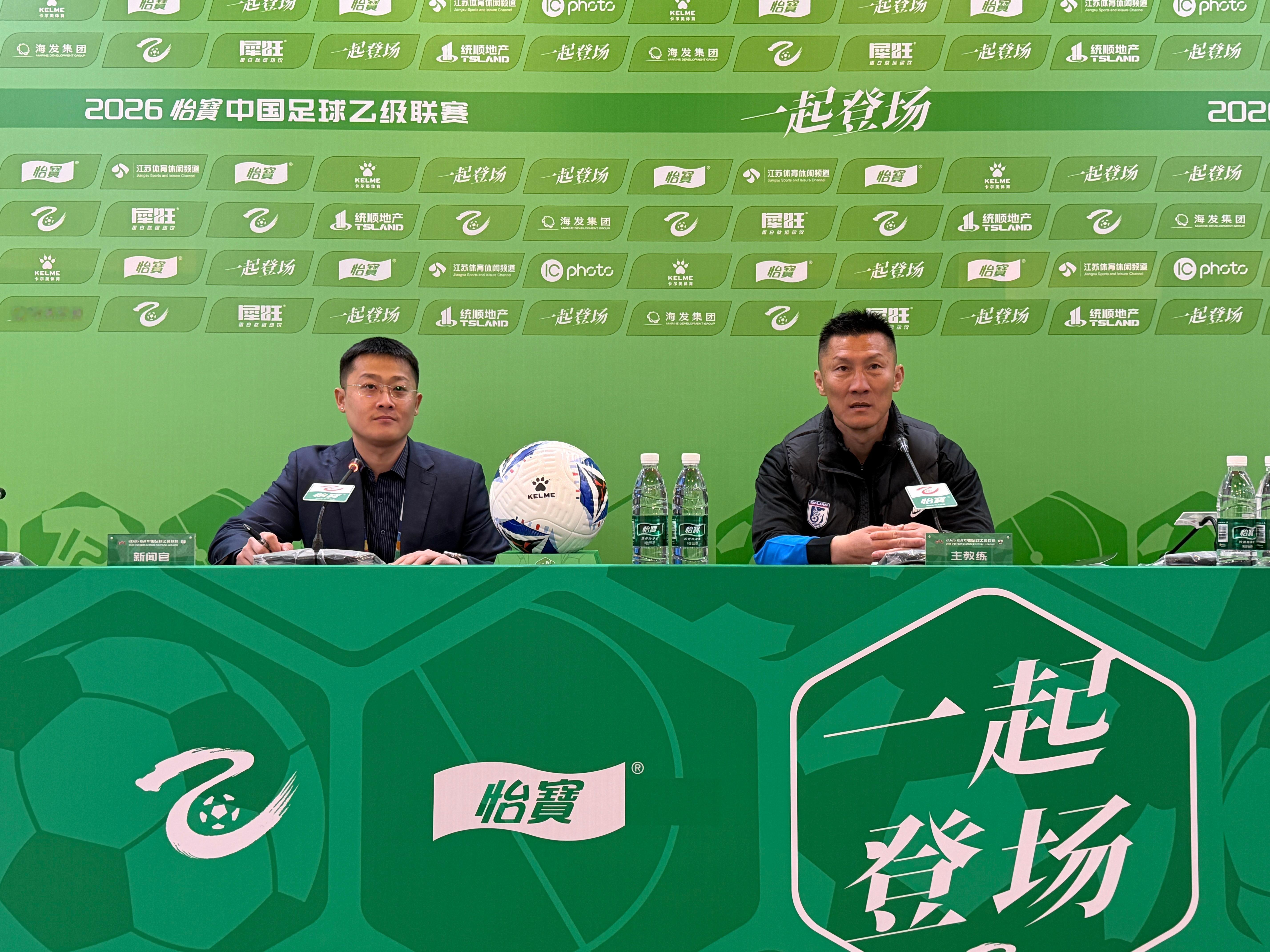 英博2026·B队赛后 | 周挺：球员们收获成长，相信会越来越好4月11日下午，