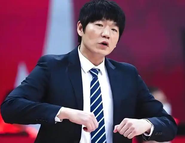 邱彪捡到宝了！
 
山东男篮95:72大胜辽宁男篮23分，邱彪带队在夏季联赛取得