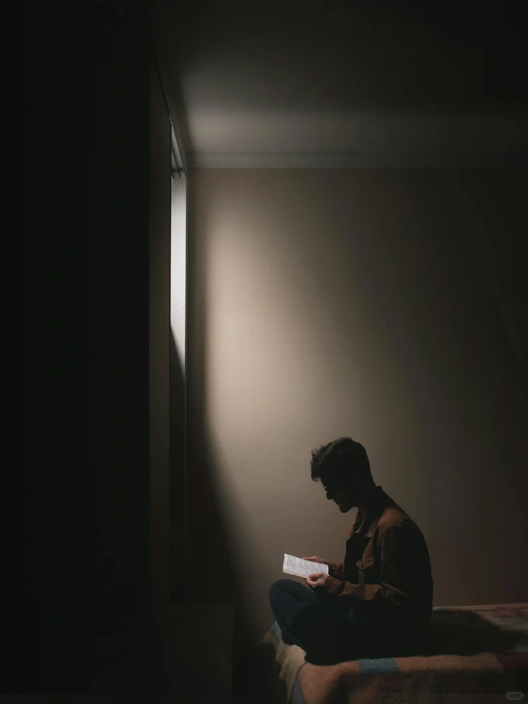 我发现容易焦虑的人都有一个共性：穷思竭虑
