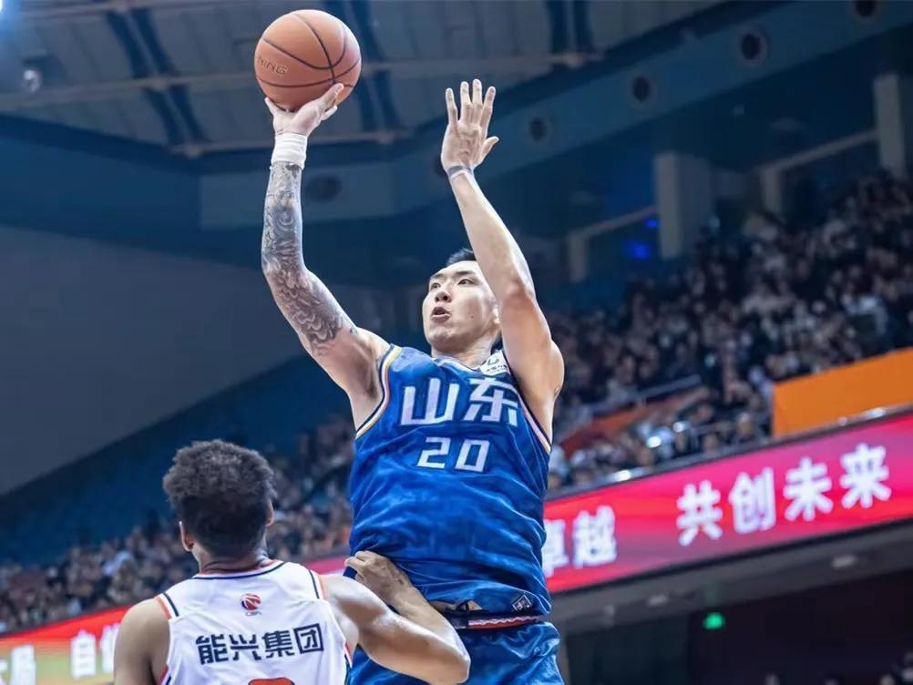 高速男篮主场输给深圳，说几点感受:
1.僵持了一场，最关键时刻没顶住。
2.比赛
