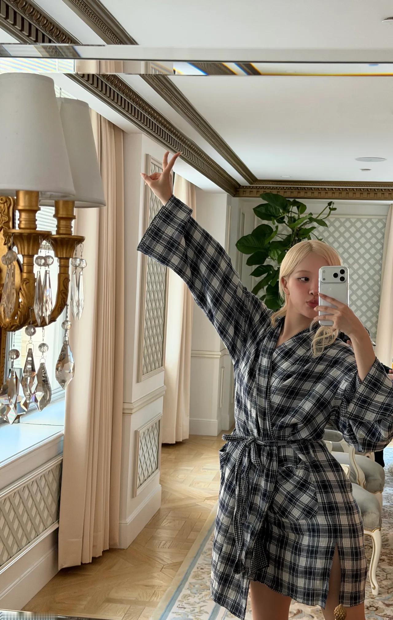 260418 Vogue官网更新Rosé活动相关🤍“Rosé 在 Tiffan