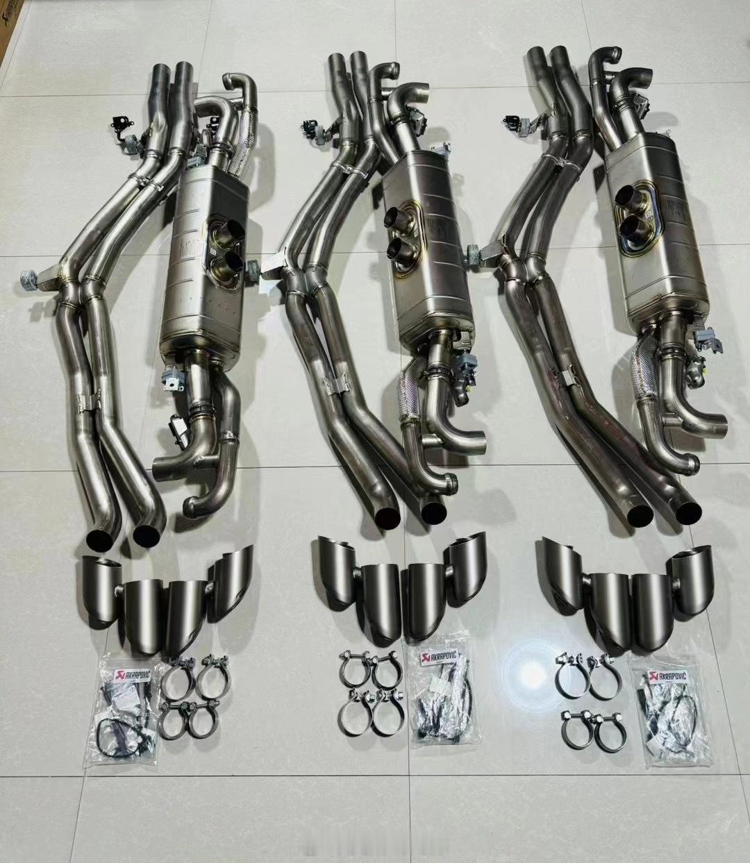 兰博URUS AK天蝎排气  #AKRAPOVIC 🇸🇮 顶级排气 现货可预