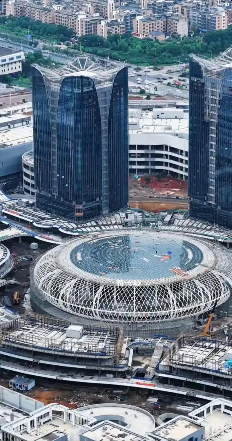 全国人均可支配收入第一的县级市是义乌市！

广东是否可以打造一个，浙江版本的义乌