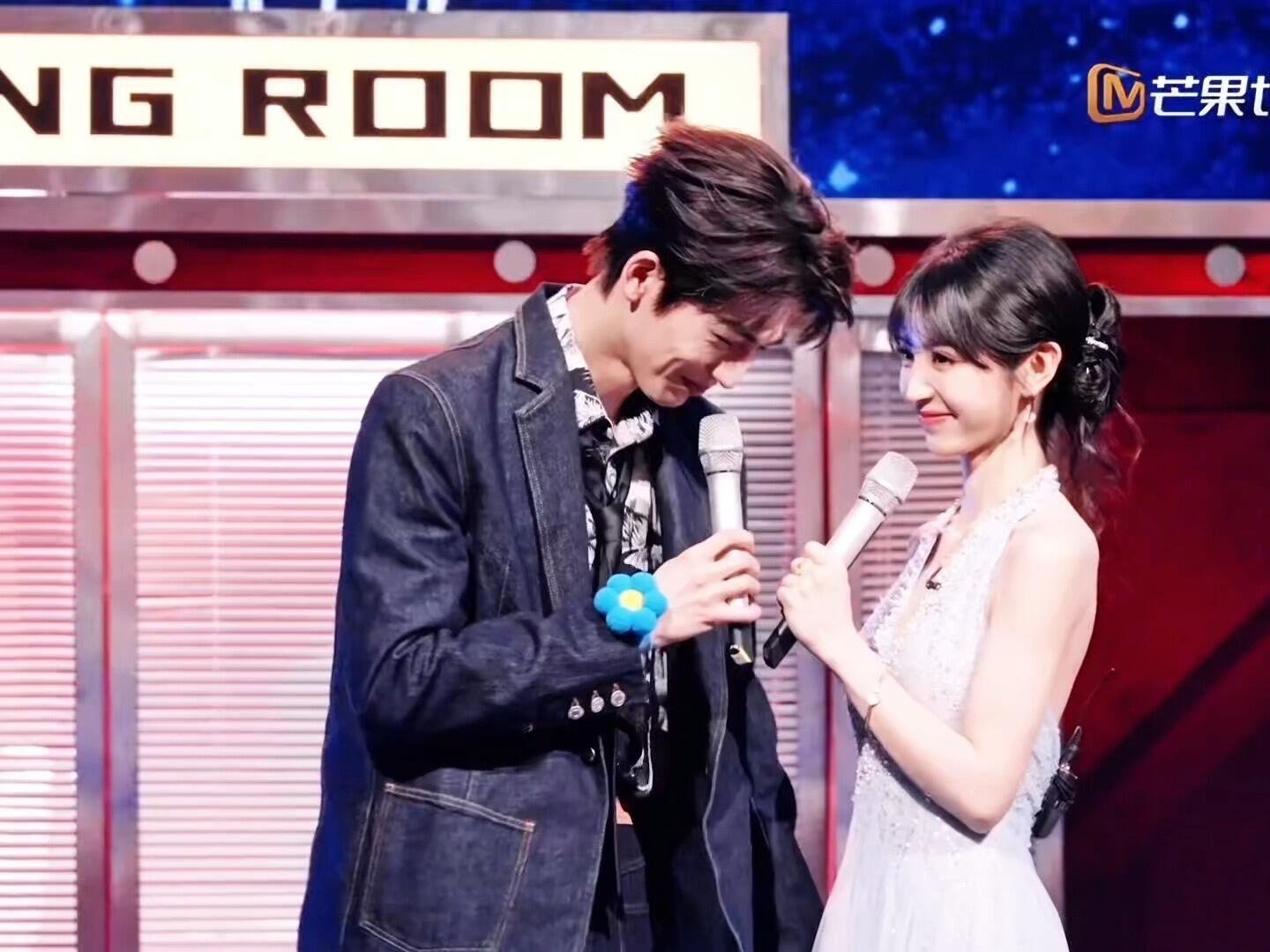 百年内没人能读懂这个害羞第一遍看的时候没觉得有啥 只感觉有在用心营业 最近刷双标