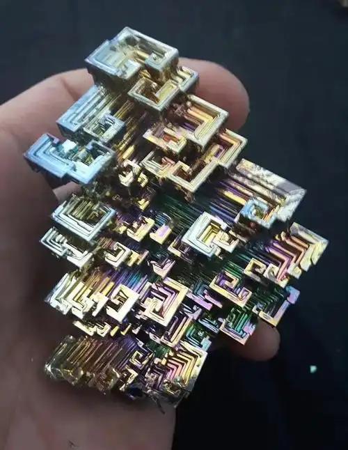 中国又悄悄“关”上了一扇更“要命”的门！在稀土还未撕完的时候，中国又加紧了另外一