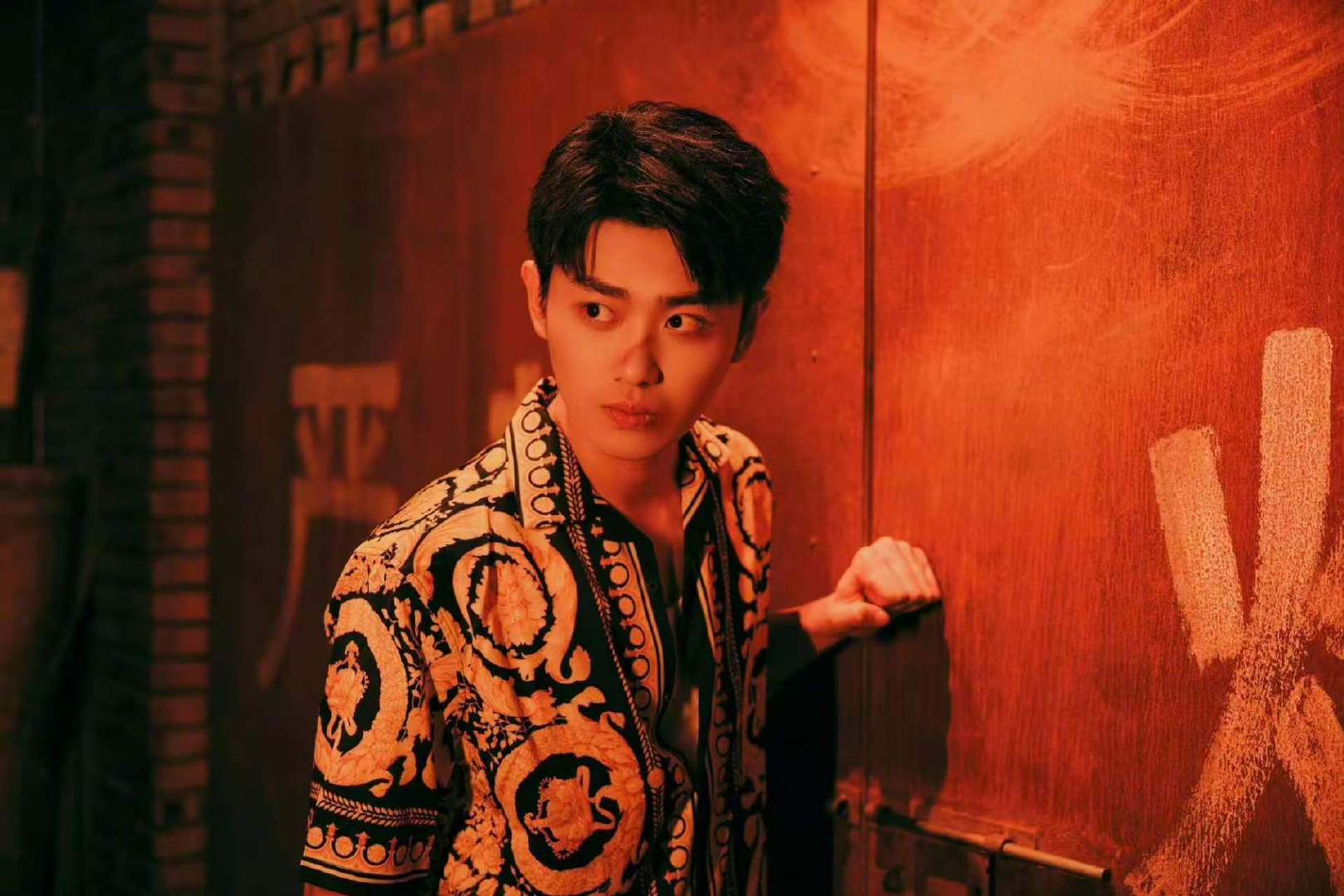 边水往事毛攀上演综了 边水往事里的毛攀竟要挑战演综，追剧时被他气得血压飙升，每场