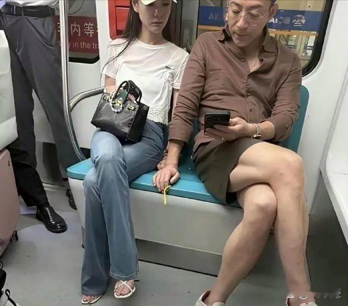 惊呆了，有肌肉穿短裤好看 