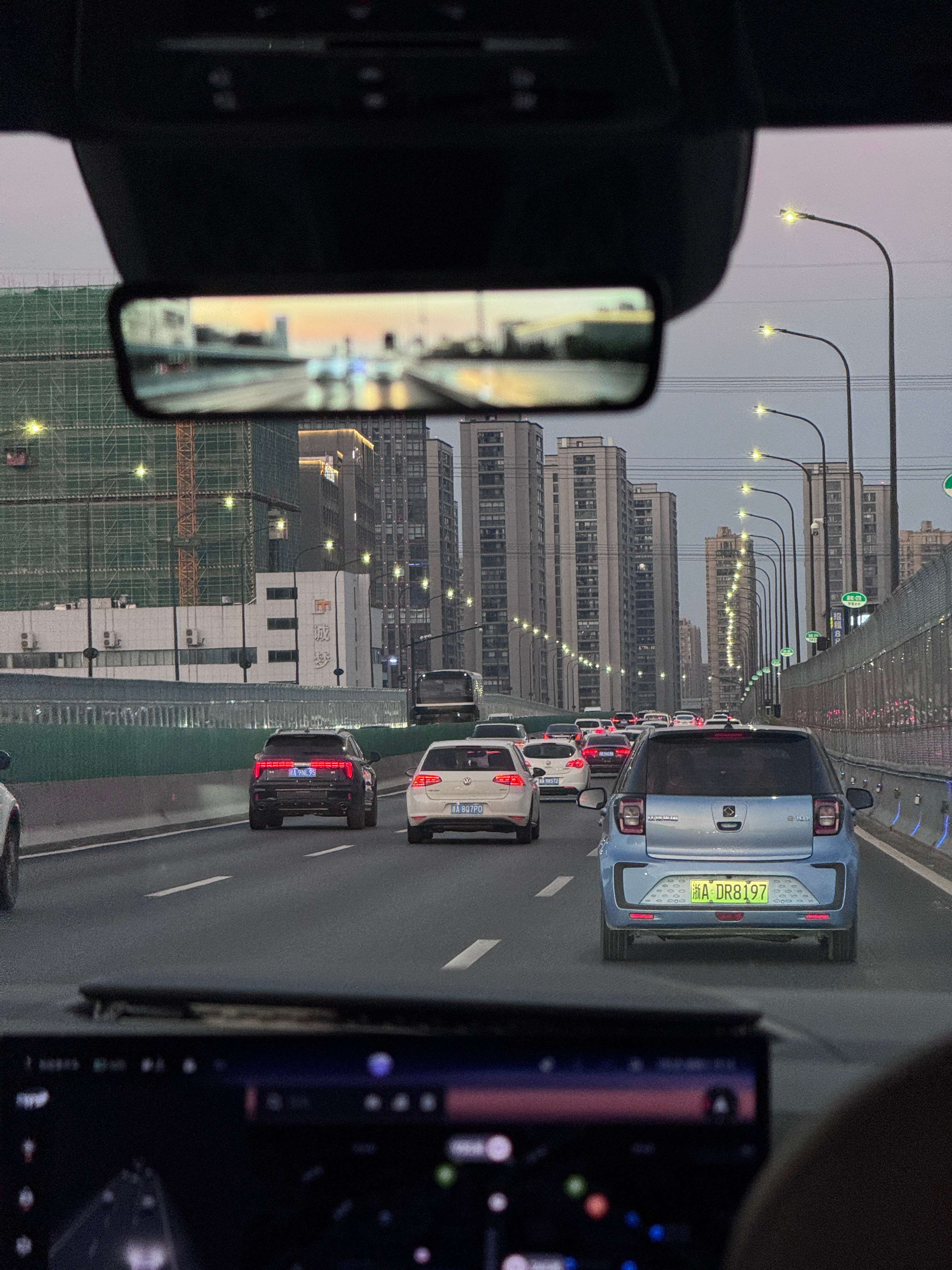 看图猜车[嘻嘻]  ​​​