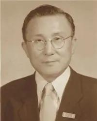 陈建功（1893年9月8日—1971年4月11日），男，汉族，出生于浙江绍兴，数