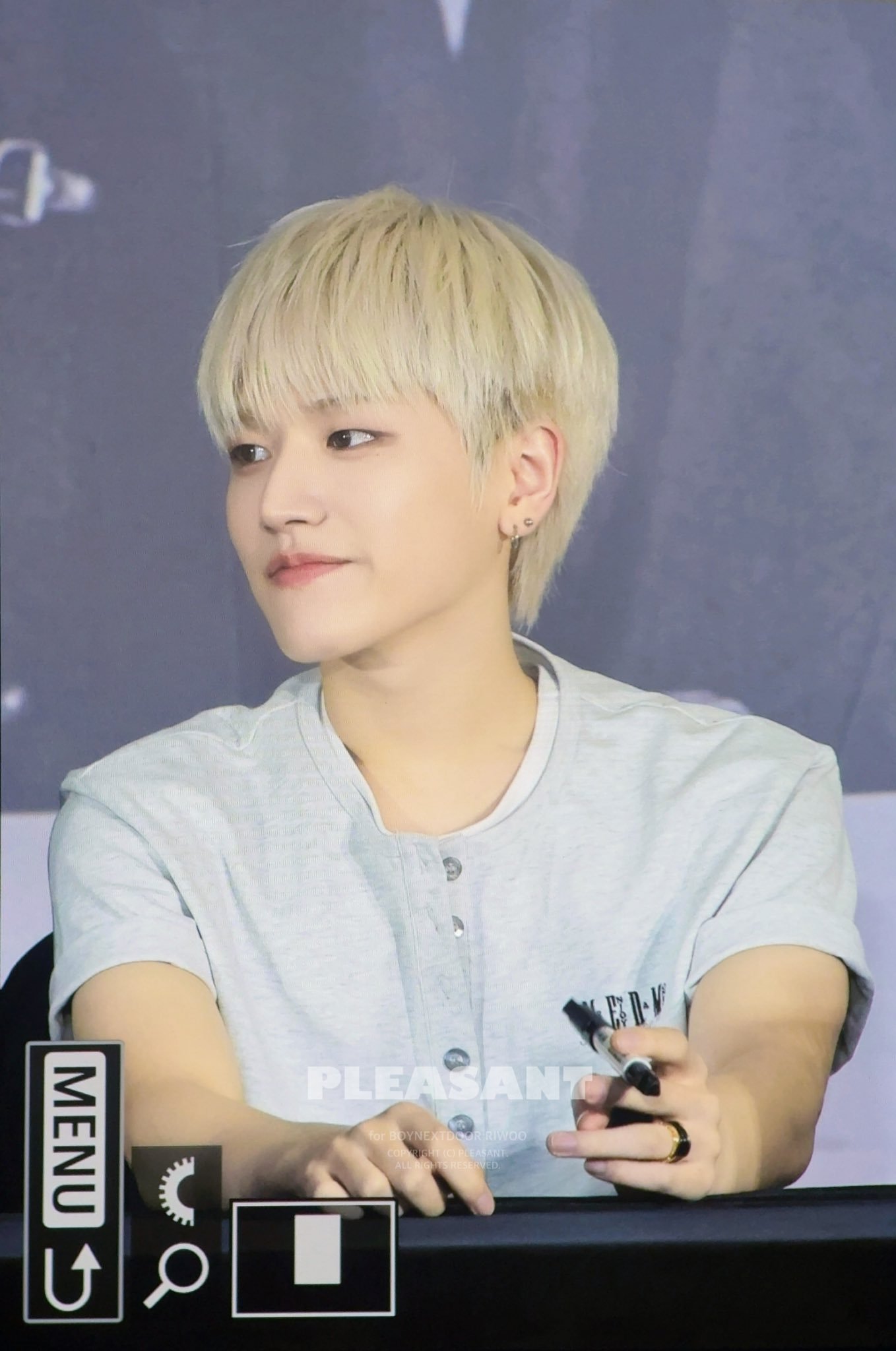 260705 | MUSICART线下签名会(永登浦) | RIWOO李常赫©️