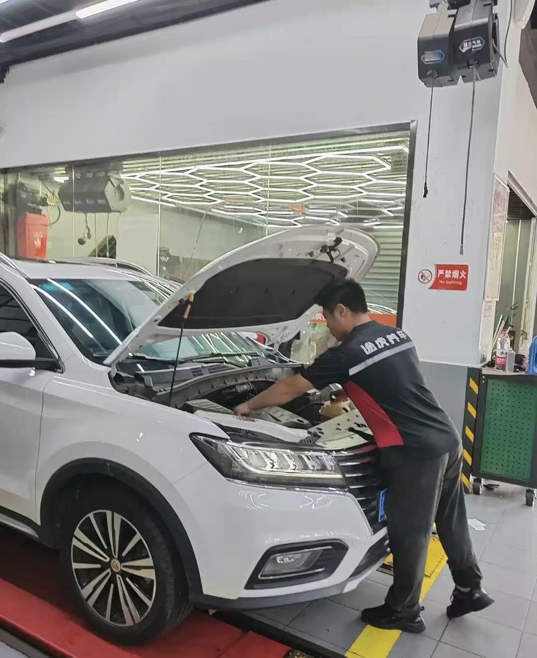 春天到来，不少小伙伴都开启了春游之旅，要想提升自己的春游体验，爱车的保养少不了。