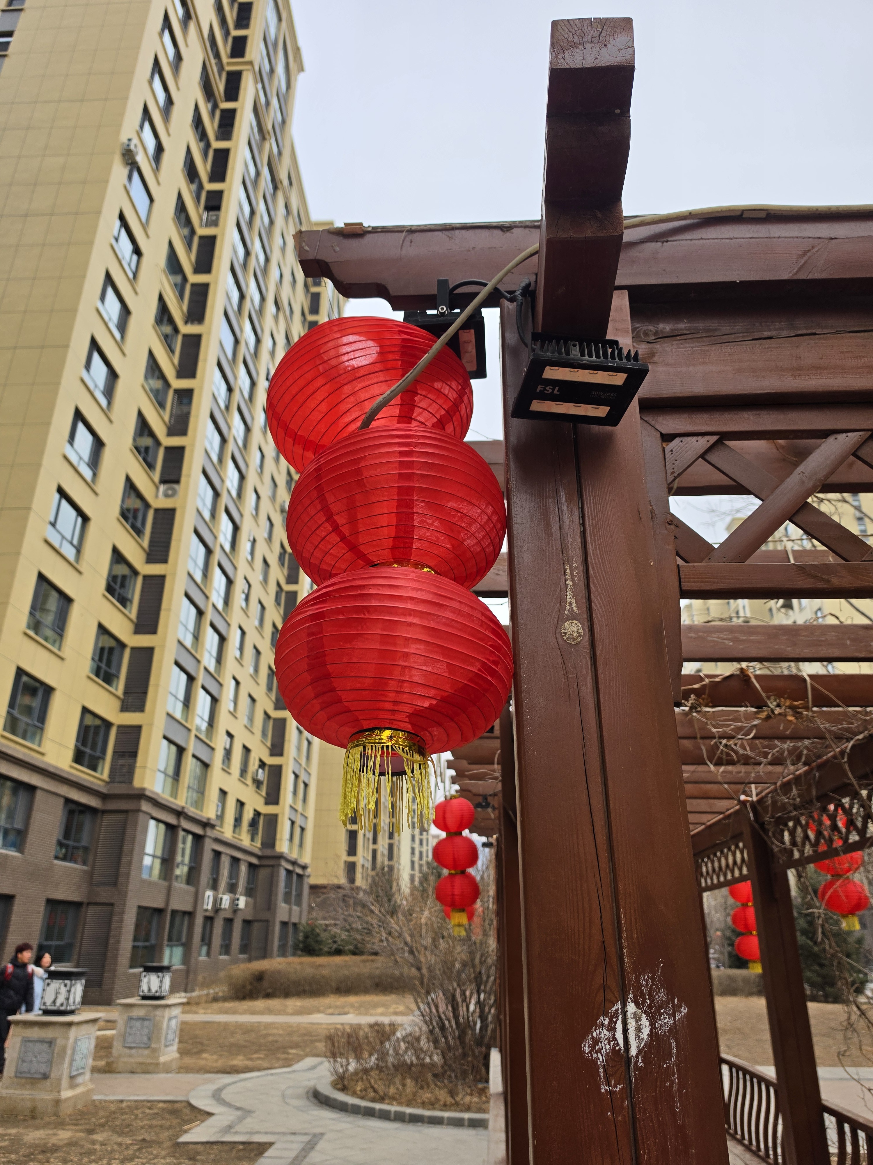 单数是S25 Ultra，双数是S26 Ultra。你别看参数变化不大，就是光圈