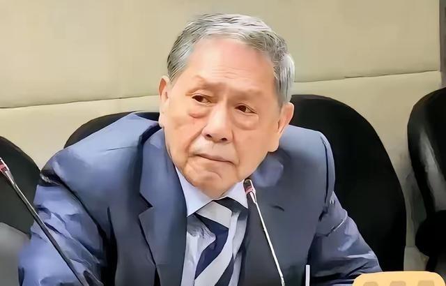 美军灰溜溜跑了！5月1日，台湾地区退役中将帅化民曾爆出一个猛料：美菲联合军演，硬