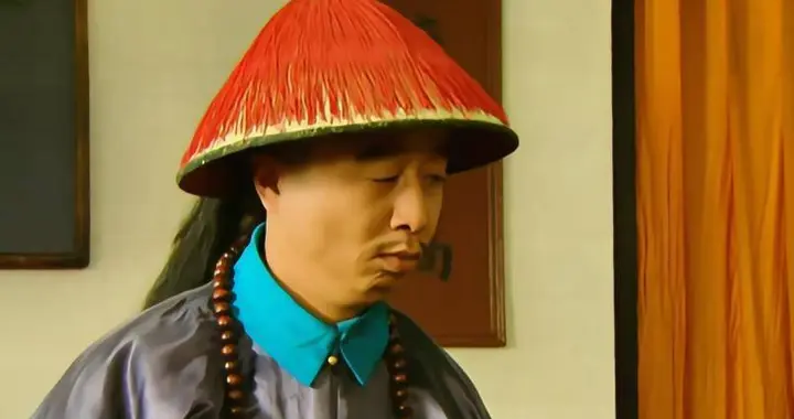 他是三朝硬骨头，两次惹怒皇帝，死里逃生成为大清官场不倒翁