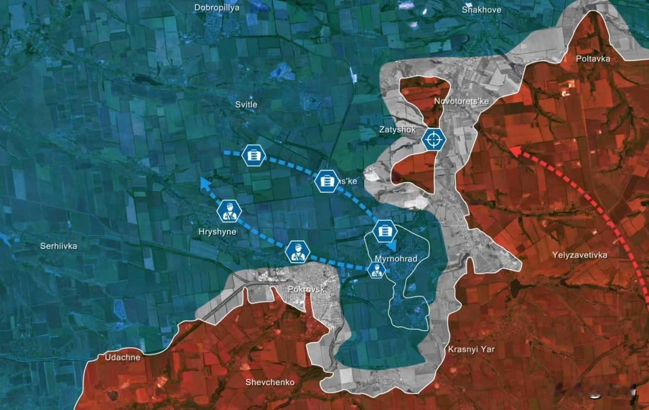 俄军攻下了红军城；
俄军即将拿下红军城；
俄军还差几公里就包围了红军城；俄军距离