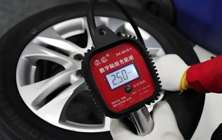 胎压打到2.5和胎压达打到3.0，会有什么区别？
我上次做了个测试，发现若从2.