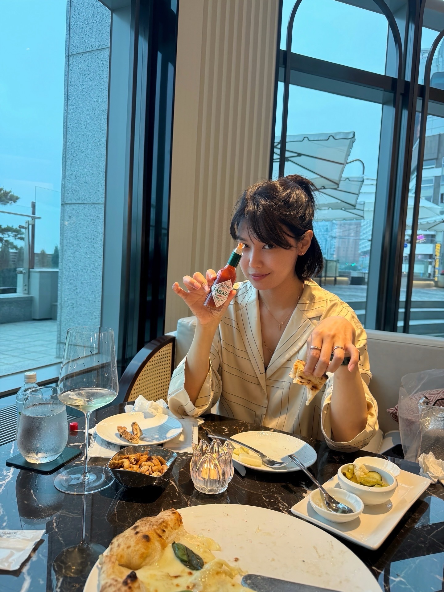 黄美英ins更新好姐妹合照崔秀英 