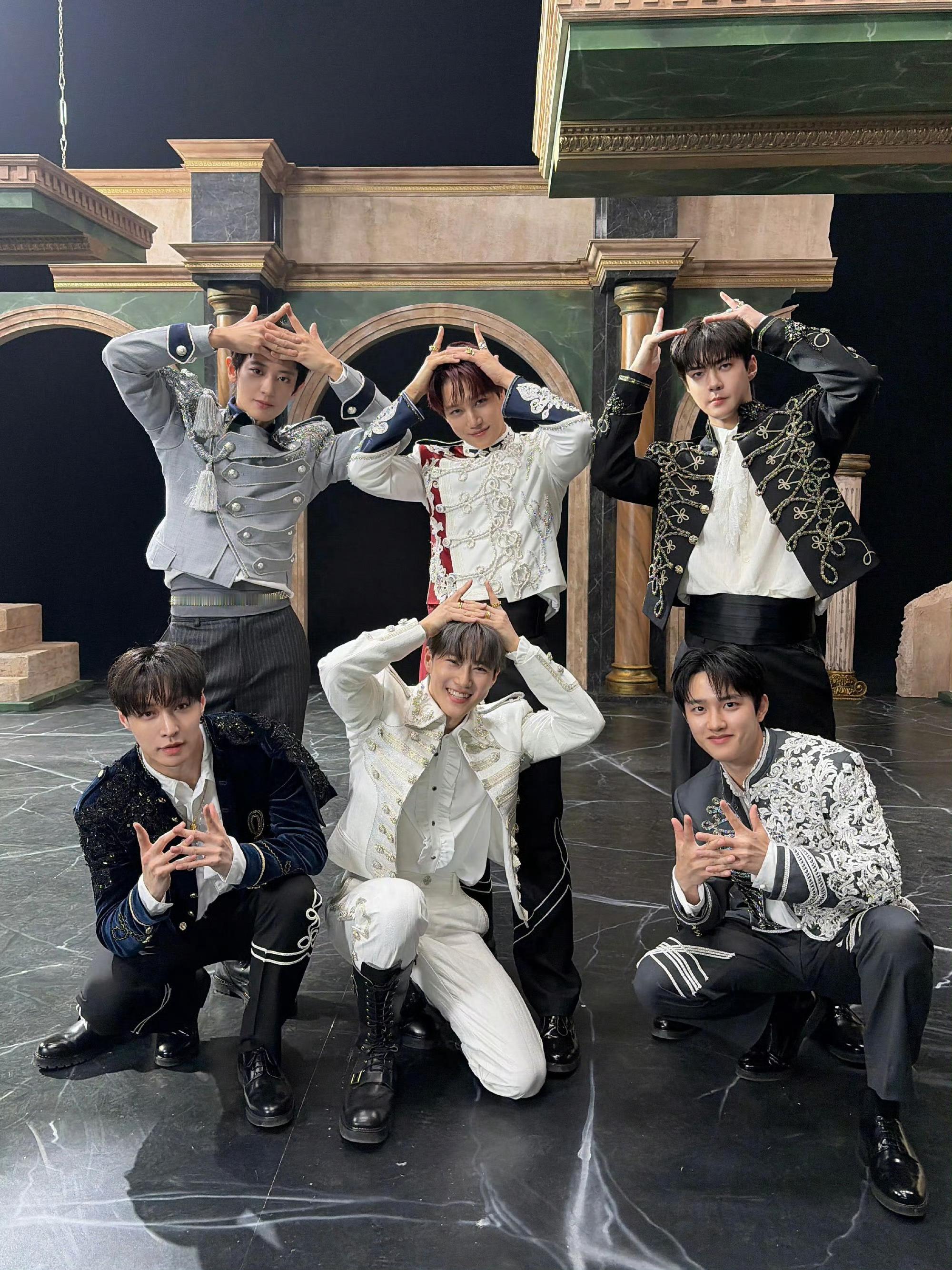 我就问，朴灿烈不愧是门面 