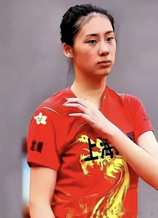不得不说国乒男队的年轻队员机会真的挺好，19岁的小将温瑞博，年纪轻轻就站上了亚运