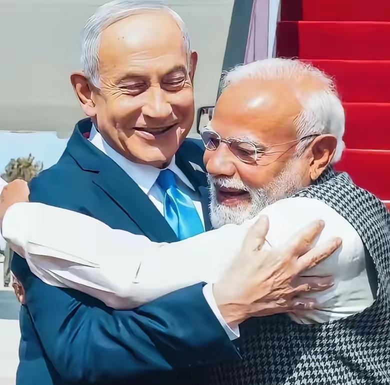 终于看懂了！为啥明知印度是坑，还有人拼命往那送产业？

很多人一直想不通。印度那