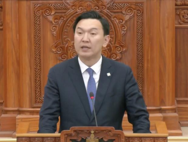 ·蒙古新总理弃亲美路线，刚上台就找中国认账，信号不简单

最近蒙古新总理乌其尔勒