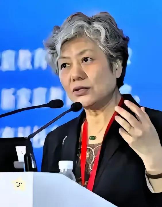 坚决支持李玫瑾教授建议：扶人被讹，直接按敲诈勒索严惩
 
终于有人说到根子上了！