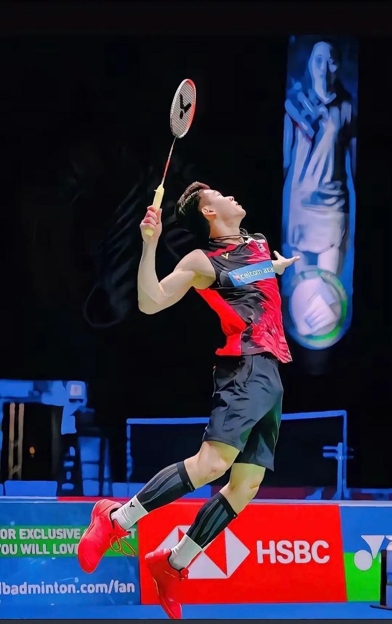 李梓嘉、金廷资格赛首轮过关!
叱咤风云的一代名将，已经沦落为参加瑞士羽毛球公开赛