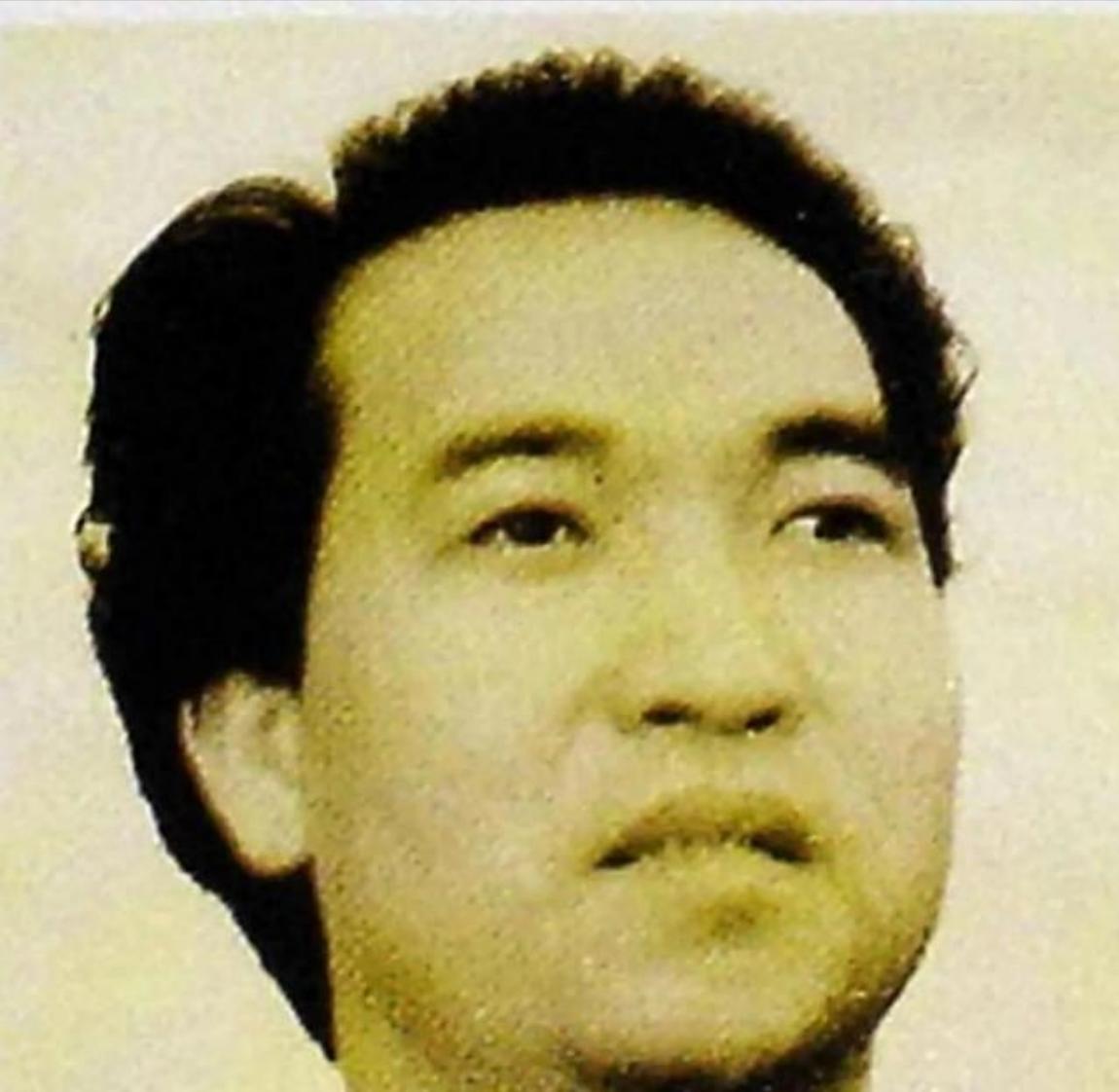 1991年，广东男子赵泰来，放弃中国国籍，转头加入英国，在英国，他打扮成乞丐，四