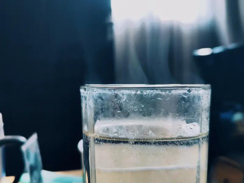 男人对女人常说的一句话，“多喝点热水”必须拥有姓名。就像女生生理期肚子疼，男人一