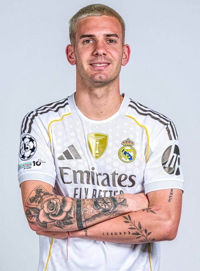 🚨罗马诺🇦🇷 关于马斯坦托诺可能在一月离队的传闻纯属虚构。阿隆索与皇马俱乐