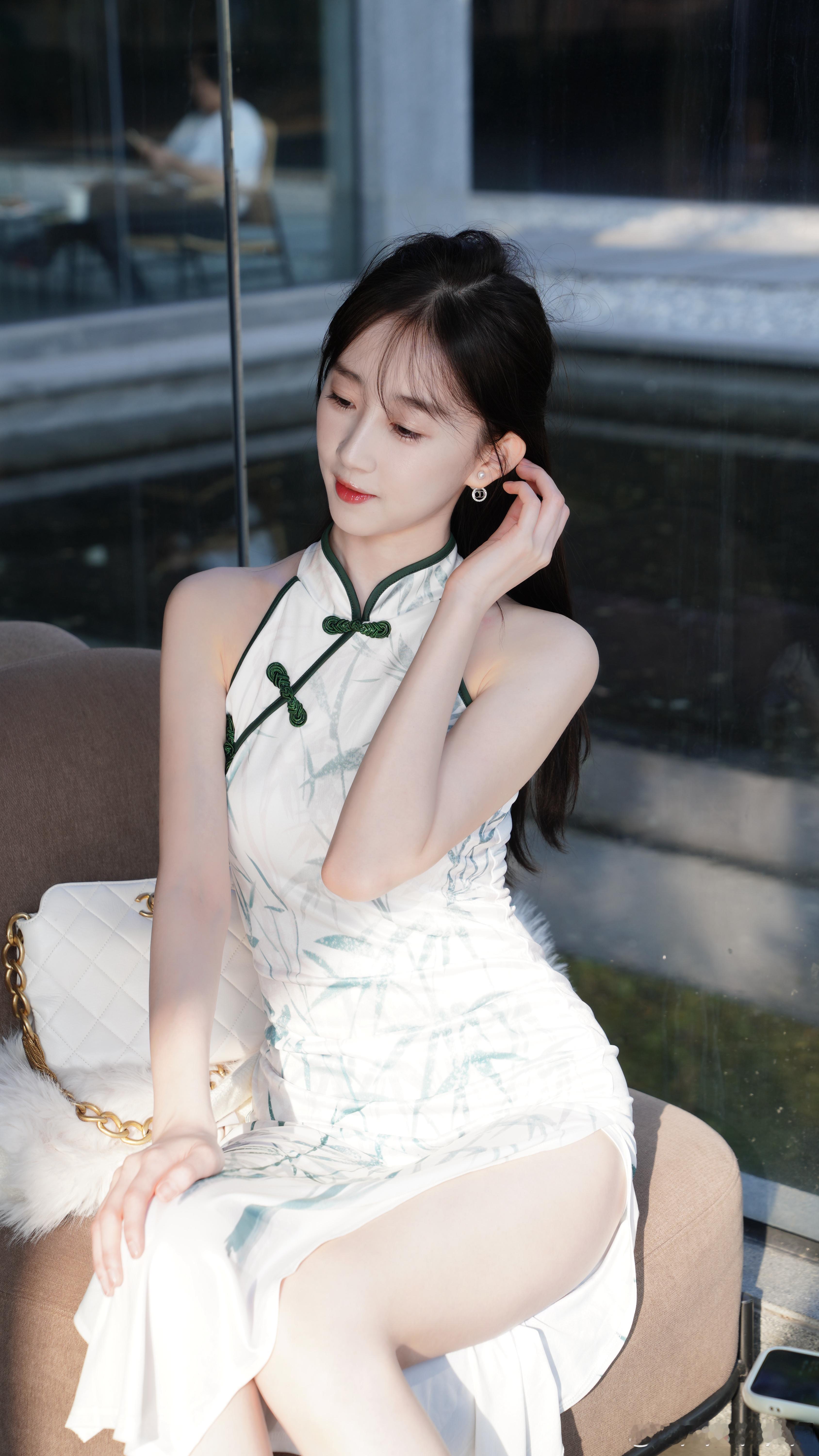 🍃 ​​​