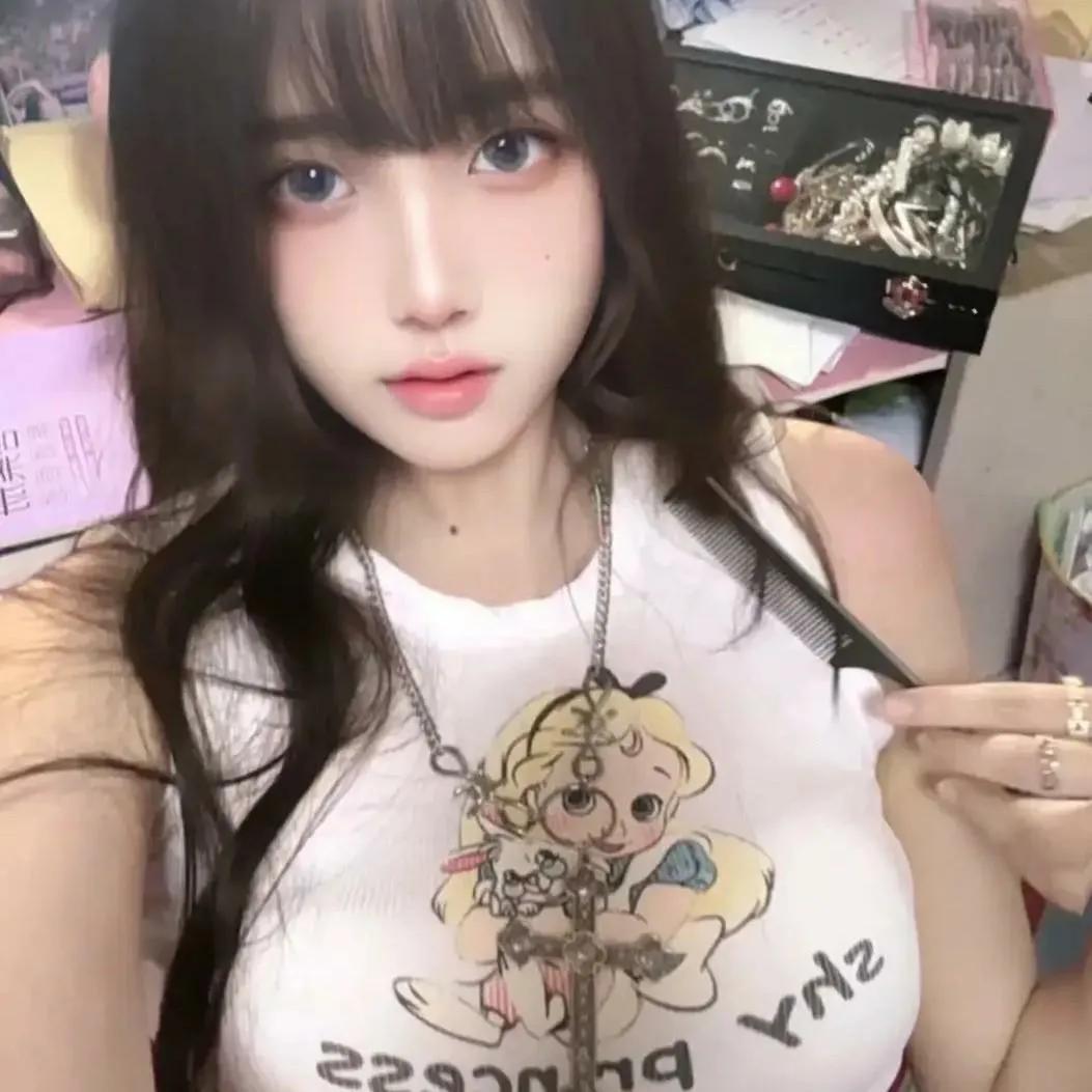 元气满满的一天，从可爱的项链开始！💕✨