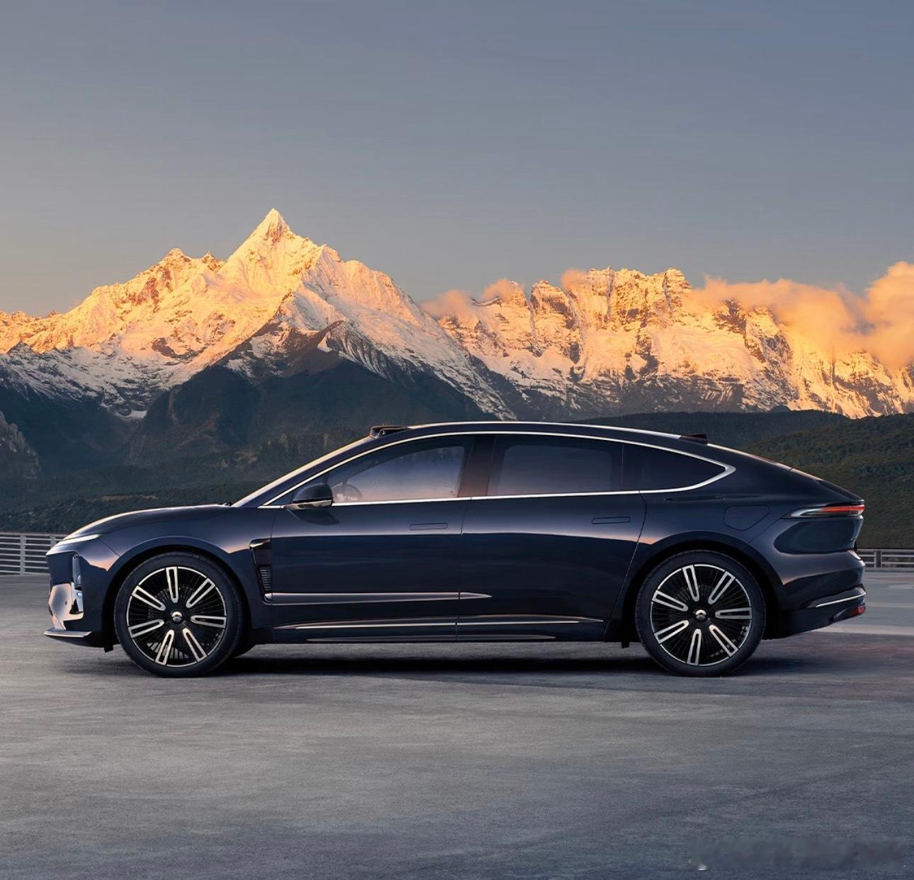 蔚来ET9 给你的印象是什么？特来哥蔚来et9