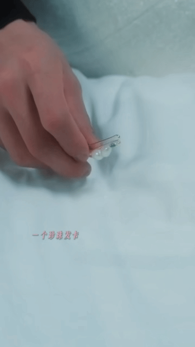 短剧男主都开始跨剧抢女主了 短剧埋梗精准戳中心尖，《破笼》和《好一个乖乖女》的珍