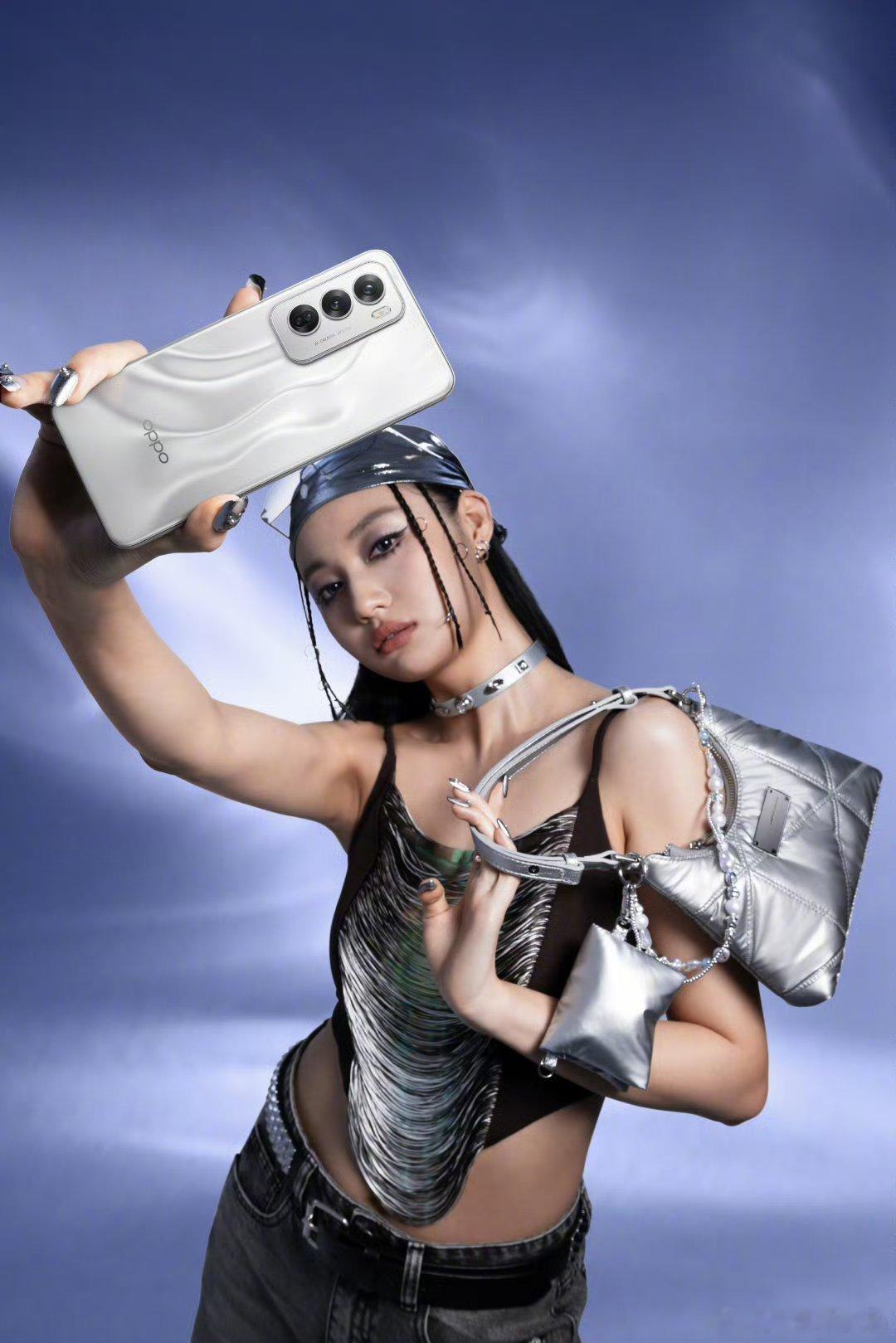 #你手机充电一次能用多久# 就拿自己在用的OPPO Reno12 Pro来说吧，
