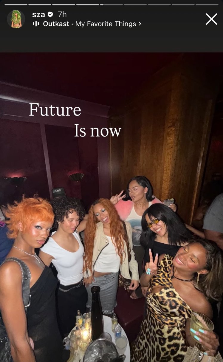 SZA 分享一张 Ravyn Lenae、ERISTHEPLANET、Laila