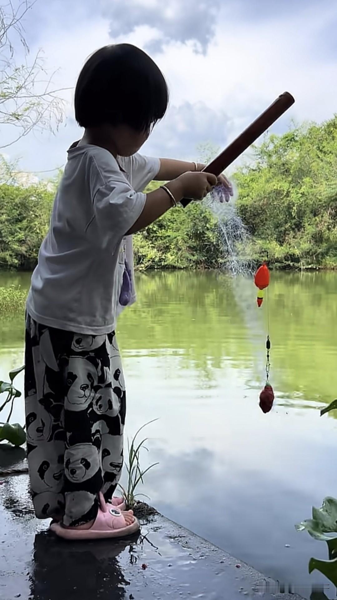 钓鱼只需要三步:1.打窝，2.等待，3.提竿