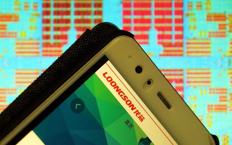 中国产龙芯处理器太牛了！龙芯全面掌握计算机核心技术，致力于打造自主生态。近日，搭